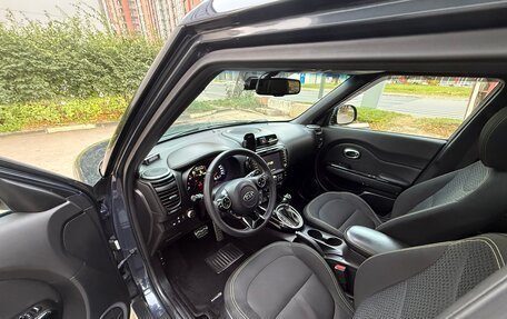 KIA Soul II рестайлинг, 2015 год, 1 600 000 рублей, 9 фотография