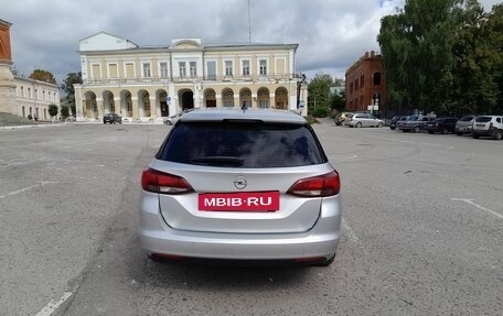 Opel Astra K, 2018 год, 1 250 000 рублей, 18 фотография