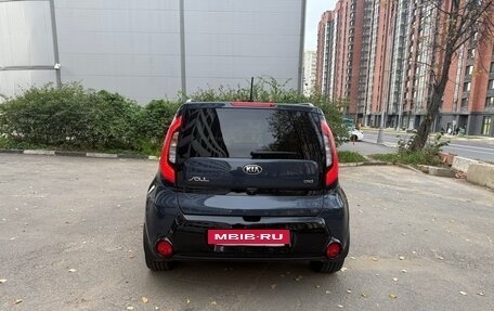 KIA Soul II рестайлинг, 2015 год, 1 600 000 рублей, 5 фотография