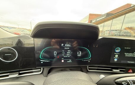 Hyundai Elantra, 2023 год, 2 140 000 рублей, 6 фотография