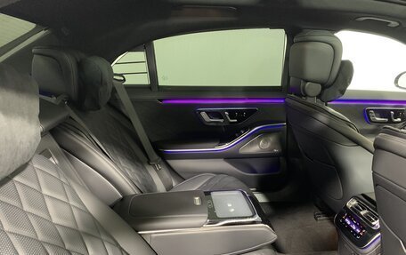 Mercedes-Benz S-Класс, 2024 год, 25 842 104 рублей, 30 фотография