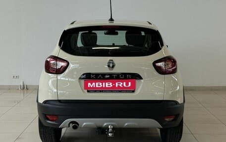 Renault Kaptur I рестайлинг, 2020 год, 1 390 000 рублей, 5 фотография