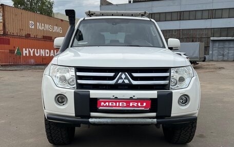 Mitsubishi Pajero IV, 2011 год, 2 500 000 рублей, 1 фотография