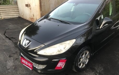 Peugeot 308 II, 2008 год, 390 000 рублей, 2 фотография