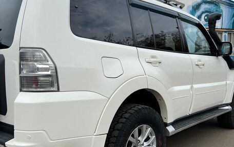 Mitsubishi Pajero IV, 2011 год, 2 500 000 рублей, 7 фотография