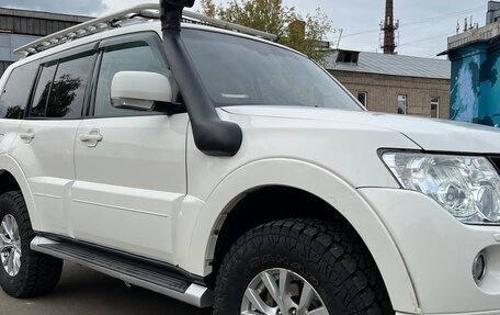 Mitsubishi Pajero IV, 2011 год, 2 500 000 рублей, 8 фотография