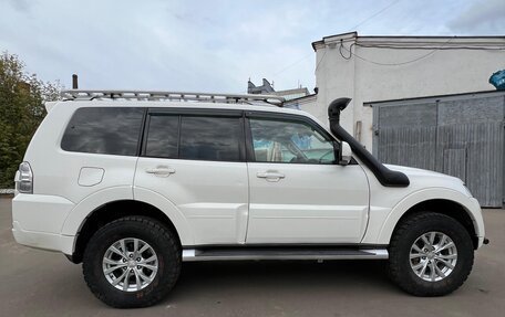 Mitsubishi Pajero IV, 2011 год, 2 500 000 рублей, 9 фотография