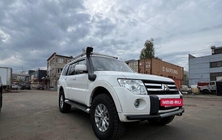Mitsubishi Pajero IV, 2011 год, 2 500 000 рублей, 12 фотография