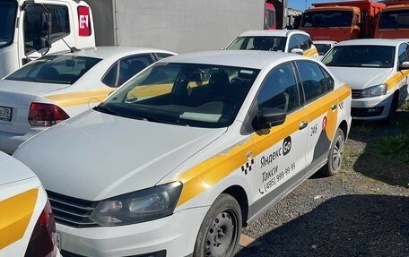 Volkswagen Polo VI (EU Market), 2019 год, 745 000 рублей, 1 фотография