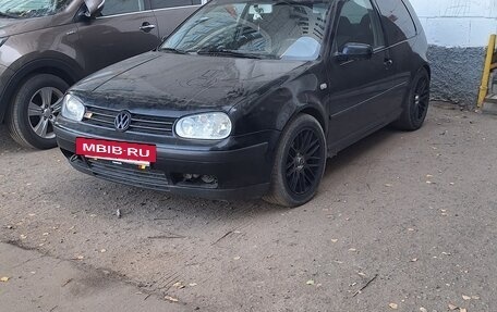 Volkswagen Golf IV, 2000 год, 330 000 рублей, 17 фотография