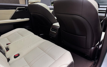 Lexus RX IV рестайлинг, 2016 год, 4 500 000 рублей, 18 фотография