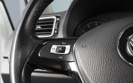 Volkswagen Polo VI (EU Market), 2017 год, 1 020 000 рублей, 13 фотография
