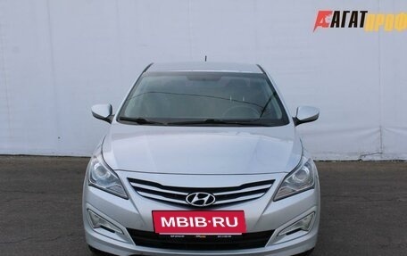 Hyundai Solaris II рестайлинг, 2015 год, 945 000 рублей, 3 фотография