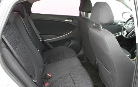 Hyundai Solaris II рестайлинг, 2015 год, 945 000 рублей, 14 фотография