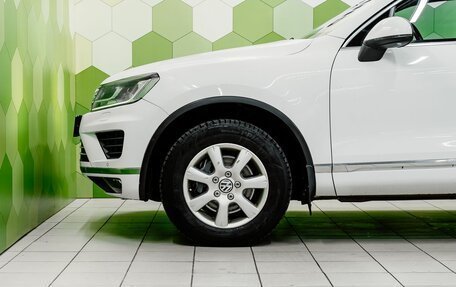 Volkswagen Touareg III, 2015 год, 1 999 000 рублей, 9 фотография