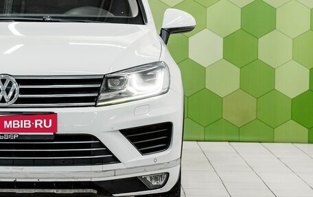 Volkswagen Touareg III, 2015 год, 1 999 000 рублей, 10 фотография