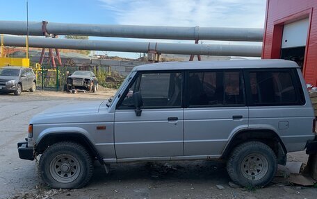 Mitsubishi Pajero III рестайлинг, 1989 год, 300 000 рублей, 11 фотография