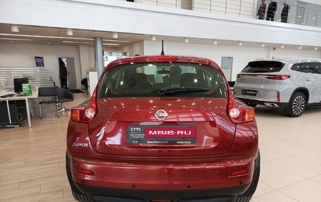 Nissan Juke II, 2013 год, 1 021 000 рублей, 10 фотография