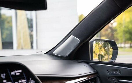 Cadillac Escalade V, 2021 год, 11 500 000 рублей, 18 фотография