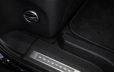 Cadillac Escalade V, 2021 год, 11 500 000 рублей, 29 фотография