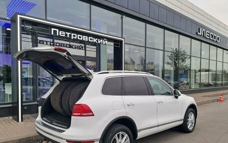 Volkswagen Touareg III, 2015 год, 2 380 000 рублей, 7 фотография