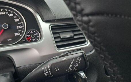 Volkswagen Touareg III, 2015 год, 2 380 000 рублей, 15 фотография