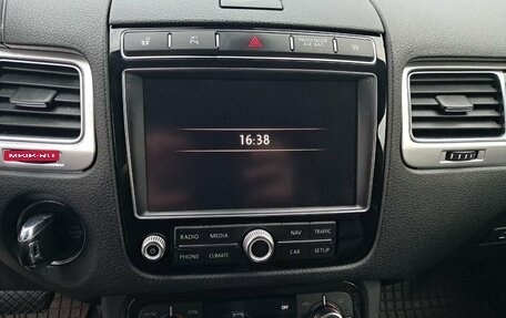 Volkswagen Touareg III, 2015 год, 2 380 000 рублей, 22 фотография