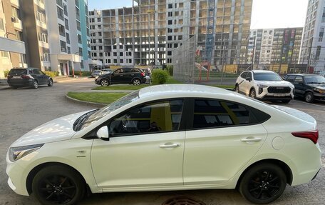 Hyundai Solaris II рестайлинг, 2019 год, 1 050 000 рублей, 2 фотография
