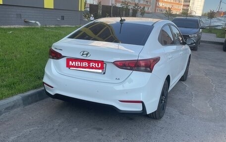 Hyundai Solaris II рестайлинг, 2019 год, 1 050 000 рублей, 5 фотография