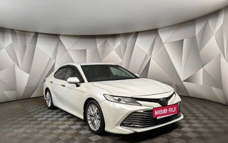 Toyota Camry, 2019 год, 2 295 000 рублей, 3 фотография