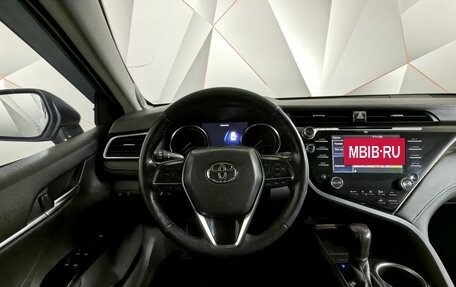 Toyota Camry, 2019 год, 2 295 000 рублей, 16 фотография