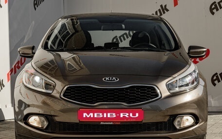 KIA cee'd III, 2014 год, 1 245 000 рублей, 2 фотография