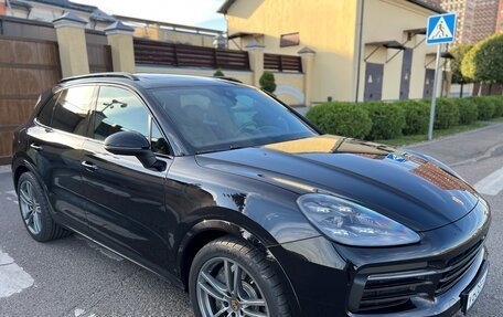 Porsche Cayenne III, 2021 год, 7 590 000 рублей, 2 фотография