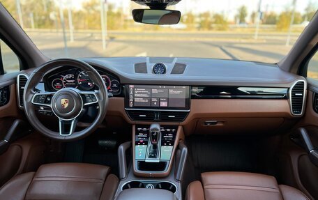 Porsche Cayenne III, 2021 год, 7 590 000 рублей, 18 фотография