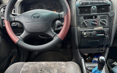 Toyota Avensis III рестайлинг, 1999 год, 115 000 рублей, 13 фотография