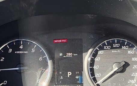 Mitsubishi Outlander III рестайлинг 3, 2015 год, 1 800 000 рублей, 9 фотография