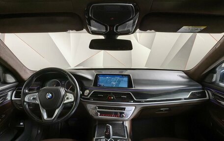 BMW 7 серия, 2016 год, 2 799 000 рублей, 8 фотография