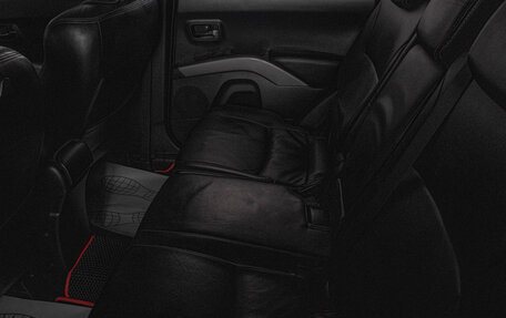 Mitsubishi Outlander III рестайлинг 3, 2007 год, 1 299 000 рублей, 21 фотография