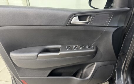 KIA Sportage IV рестайлинг, 2019 год, 2 199 800 рублей, 7 фотография