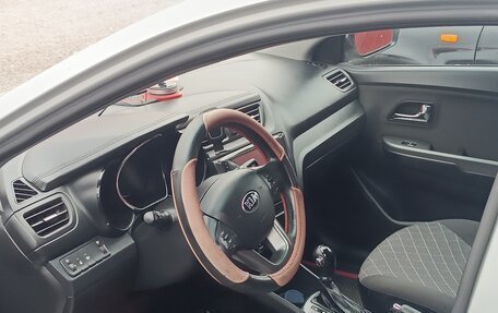 KIA Rio III рестайлинг, 2014 год, 1 015 000 рублей, 5 фотография