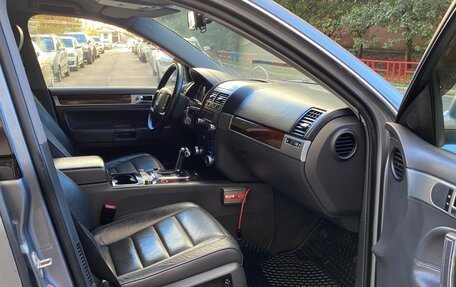 Volkswagen Touareg III, 2006 год, 725 000 рублей, 9 фотография