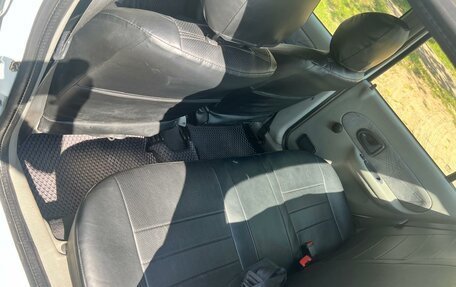 Renault Symbol I, 2004 год, 200 000 рублей, 4 фотография