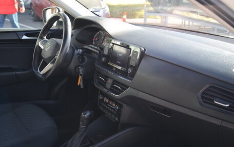 Volkswagen Polo VI (EU Market), 2021 год, 1 664 200 рублей, 8 фотография