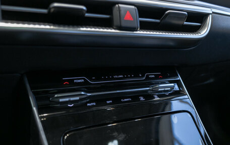 KIA K5, 2024 год, 3 990 000 рублей, 26 фотография