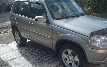 Chevrolet Niva I рестайлинг, 2010 год, 475 000 рублей, 6 фотография