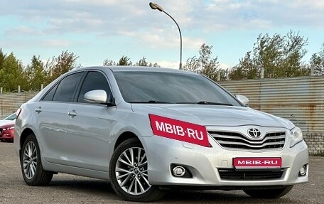 Toyota Camry, 2011 год, 1 349 999 рублей, 1 фотография