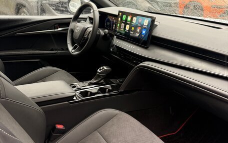 Toyota Camry, 2024 год, 3 790 000 рублей, 15 фотография