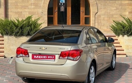 Chevrolet Cruze II, 2009 год, 685 000 рублей, 6 фотография