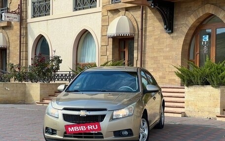 Chevrolet Cruze II, 2009 год, 685 000 рублей, 7 фотография