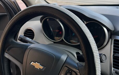 Chevrolet Cruze II, 2009 год, 685 000 рублей, 12 фотография